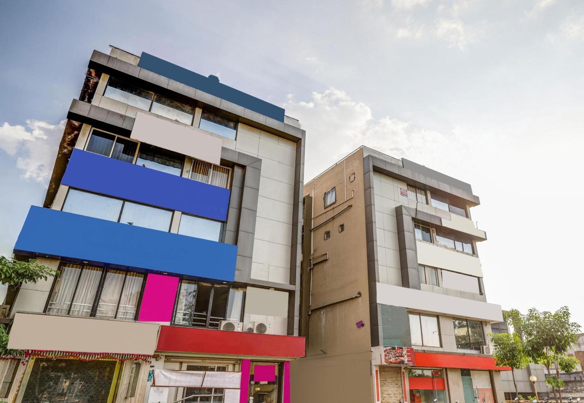Capital O Maple View Ξενοδοχείο Naroda Εξωτερικό φωτογραφία